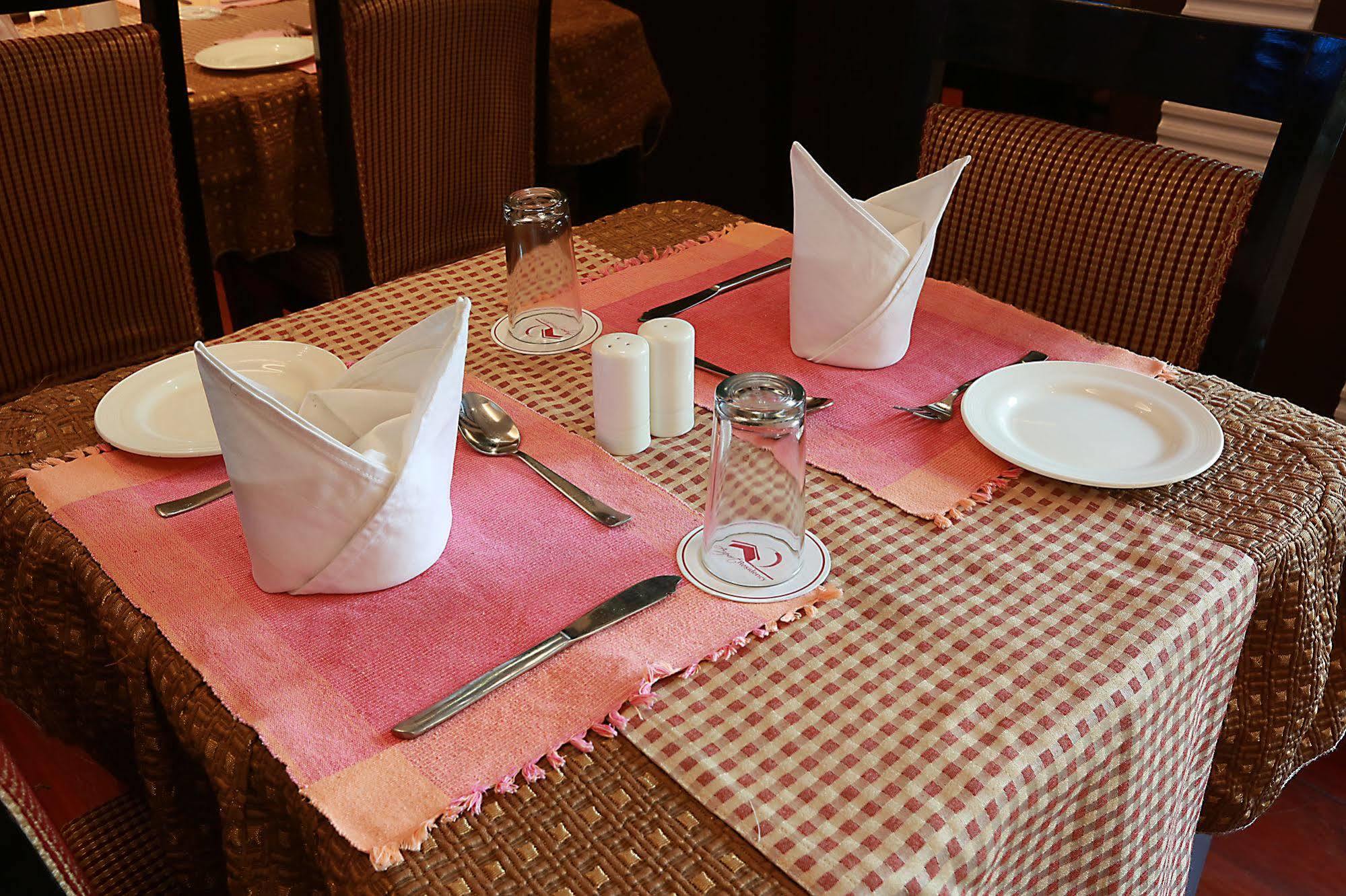 Hotel Airport Residency New Delhi Eksteriør billede