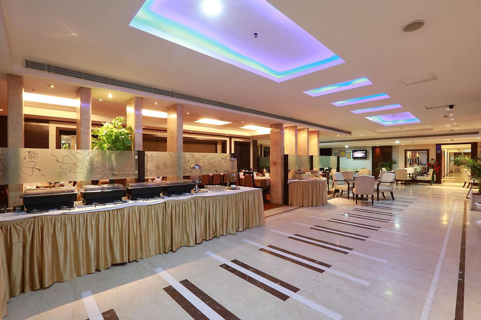 Hotel Airport Residency New Delhi Eksteriør billede