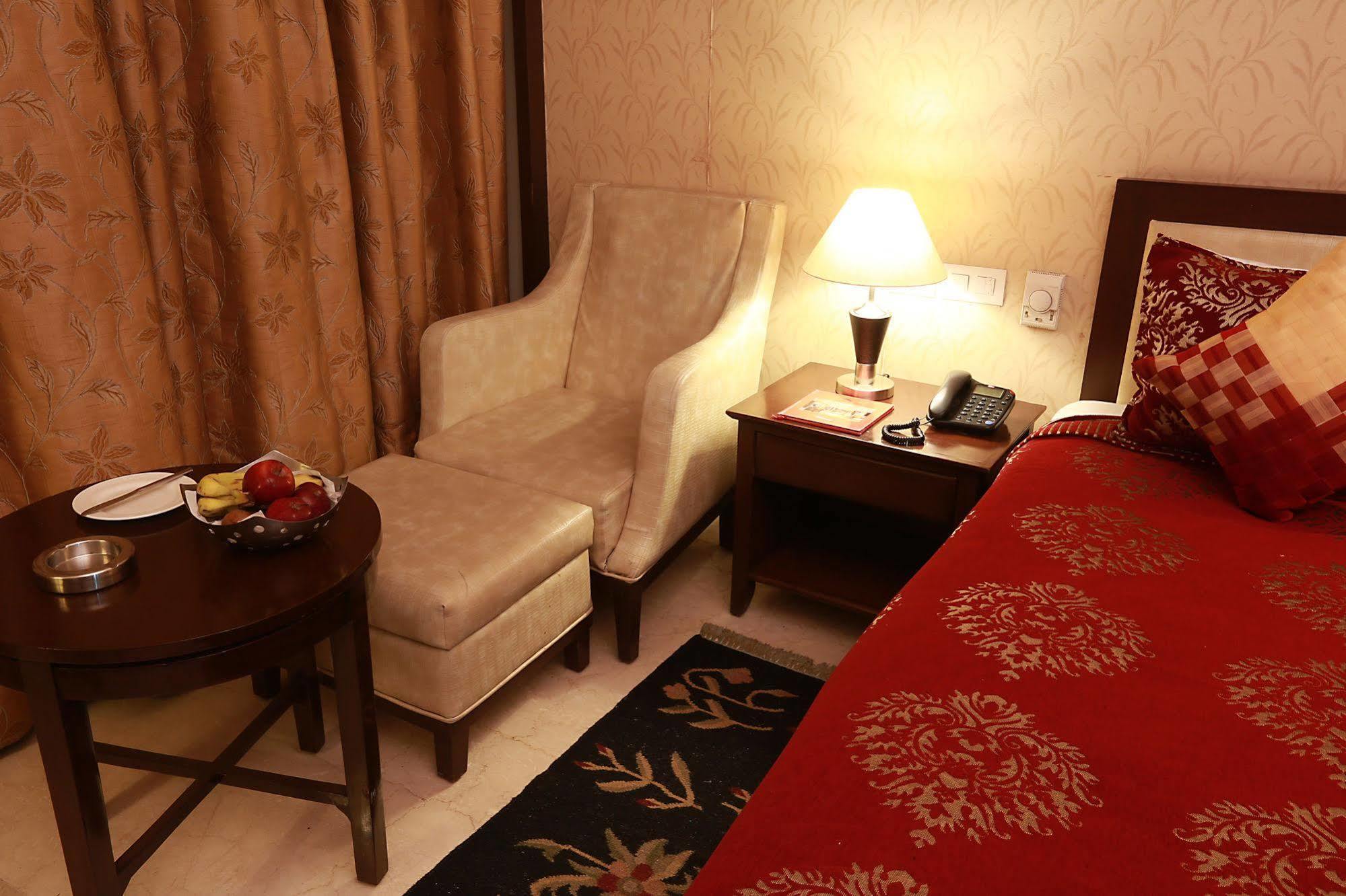 Hotel Airport Residency New Delhi Eksteriør billede